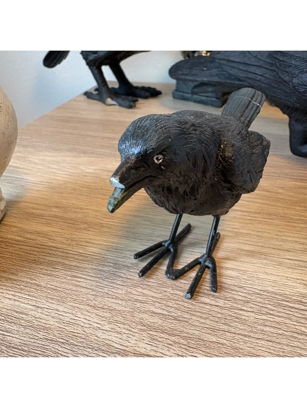 Halloween Raven & Skull Decor Lot – 7 Pieces Gothic Crows, Skulls, Spooky Decor